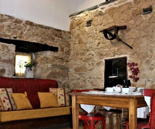 Vakantiehuis Serra Da Lastra